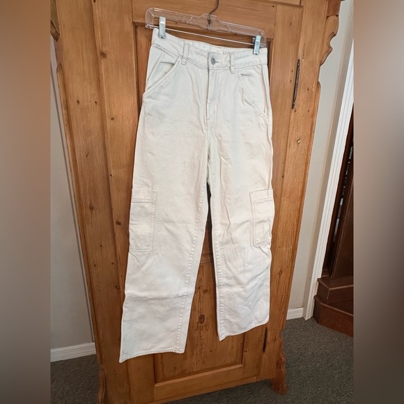 H&M White Wide Leg Painters Pants Size 4 Grunge Classic Preppy Eclectic 80’s - Picture 1 of 9